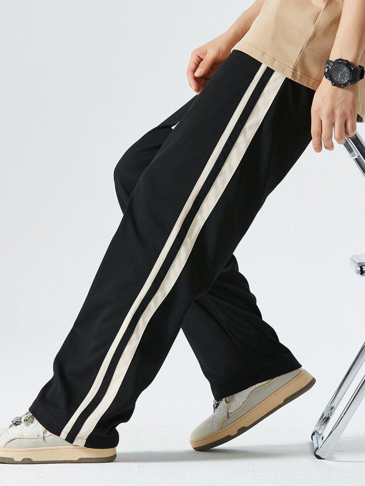 Men’s Relaxed Fit Side Stripe Wide-Leg Pants